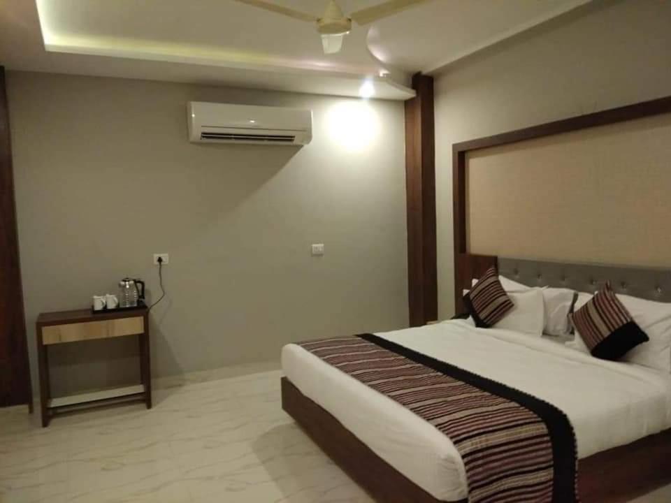 Hotel Hill Vista Ουνταϊπούρ Εξωτερικό φωτογραφία